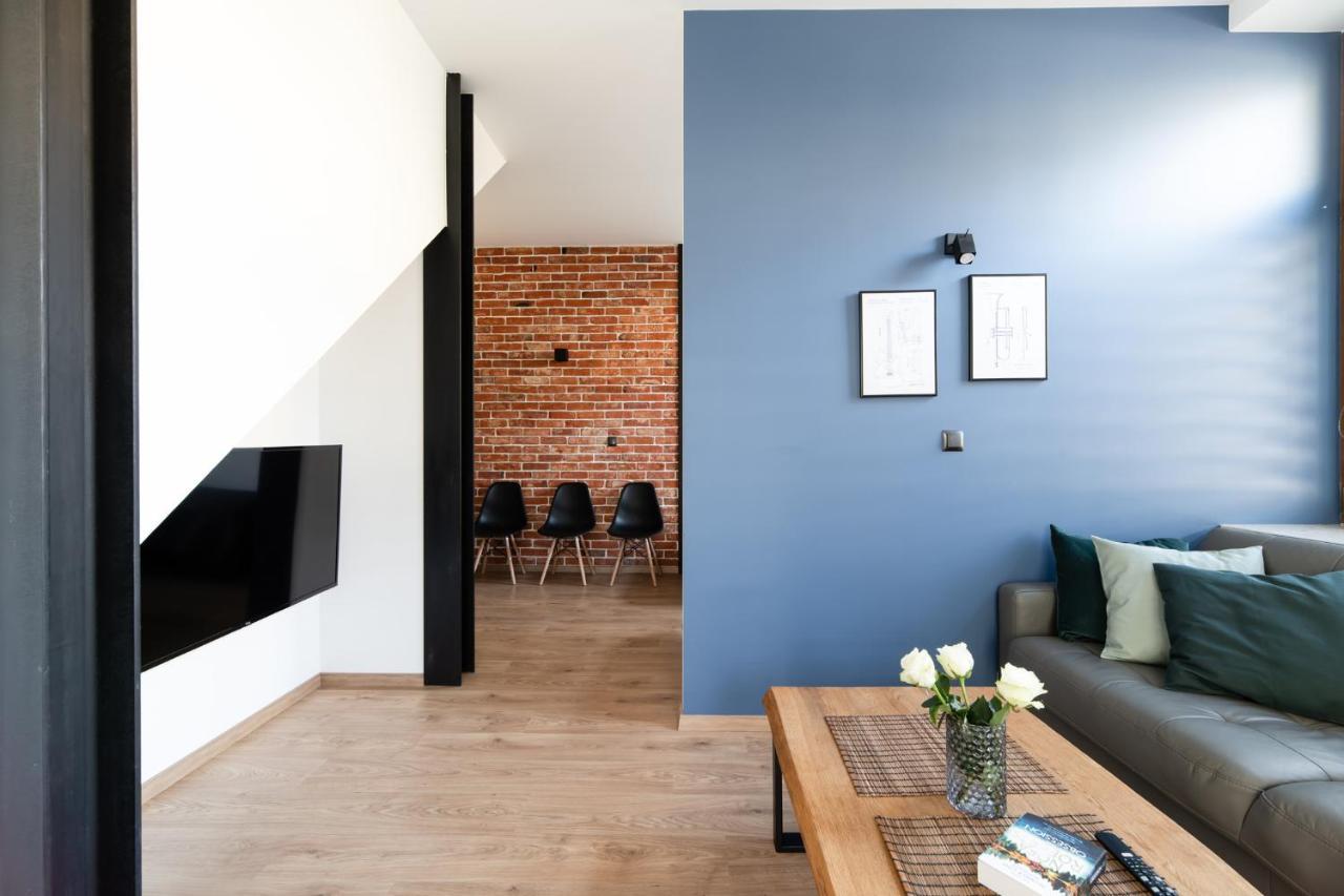 Neo Unique & Bright Apartments, Free Parking, 15Min Old Town & Kazimierz - By Homelike クラクフ エクステリア 写真