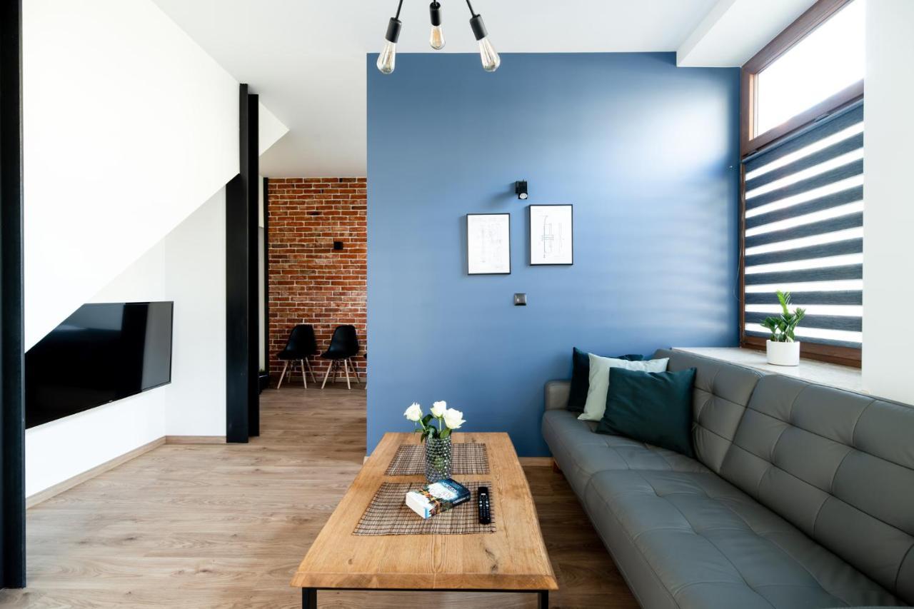 Neo Unique & Bright Apartments, Free Parking, 15Min Old Town & Kazimierz - By Homelike クラクフ エクステリア 写真