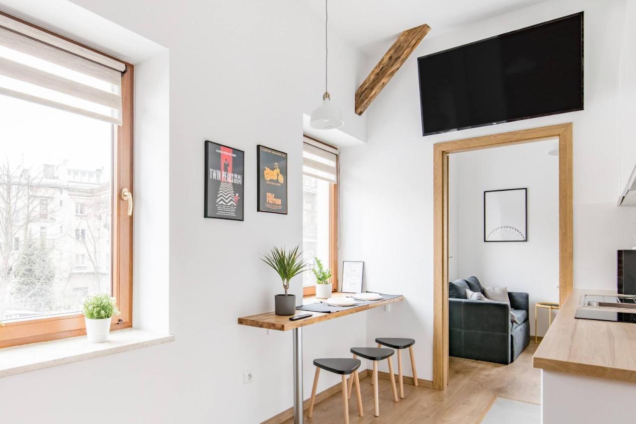 Neo Unique & Bright Apartments, Free Parking, 15Min Old Town & Kazimierz - By Homelike クラクフ エクステリア 写真